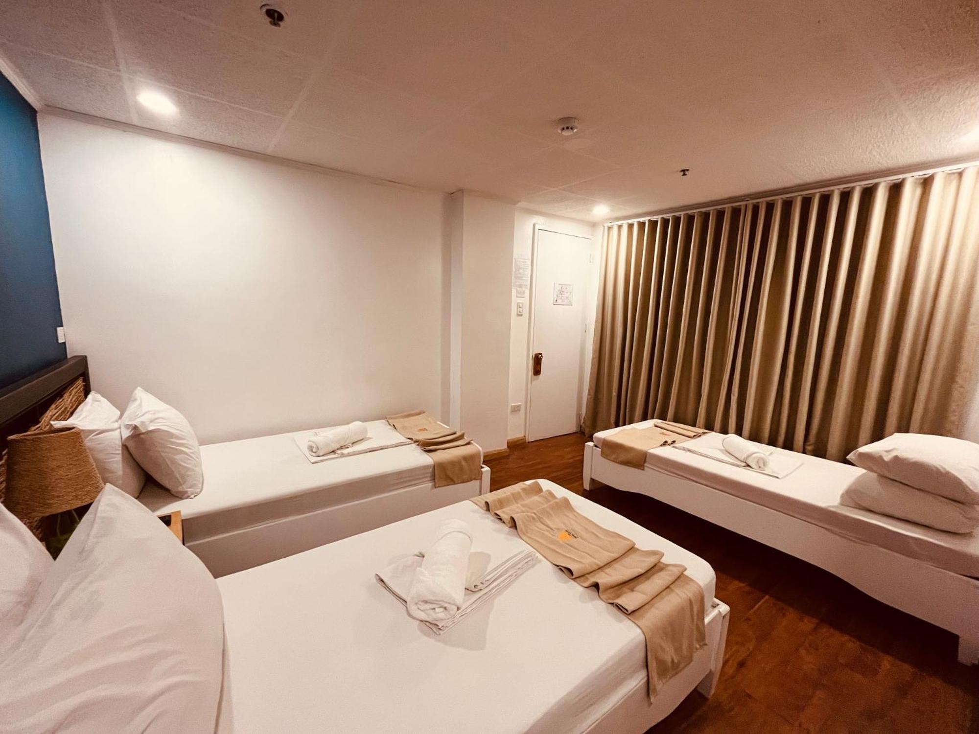 The New View By Ecotel Iloilo City Exterior photo